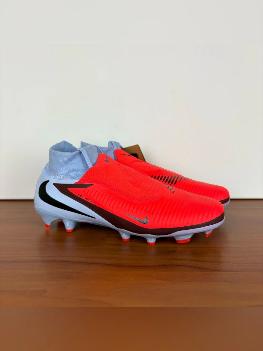 Nike Phantom 6 High Pro FG Soccer Cleats